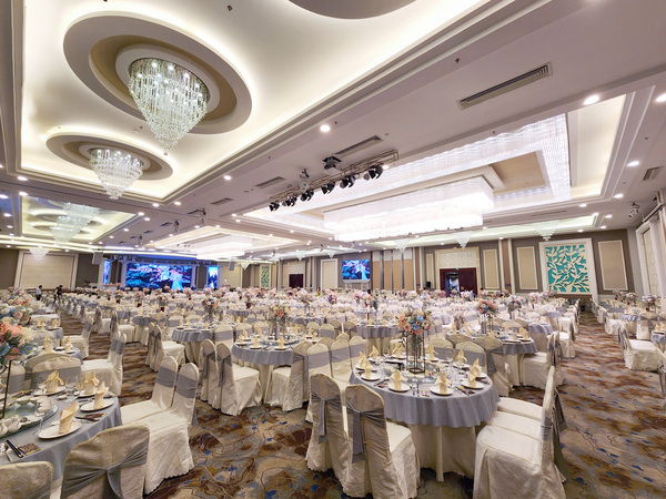 Eros Palace Luxury